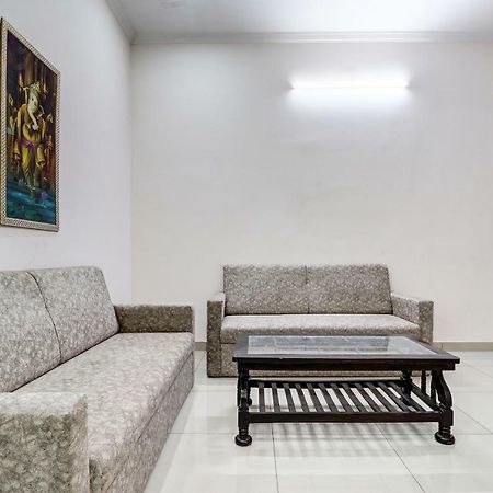 Oyo 38208 Hotel Prakash Kunj ลัคเนา ภายนอก รูปภาพ